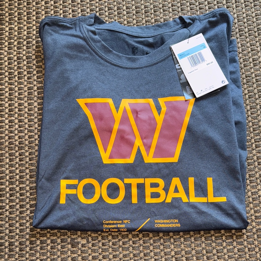 Washington Commanders Football Nike T-Shirt NWT